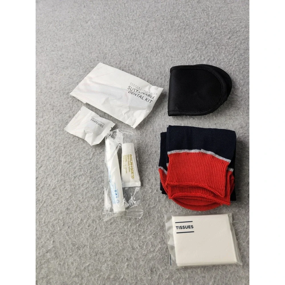 TUMI Air India Airline Zip Toiletry Amenity Case Business First Class Travel Bag